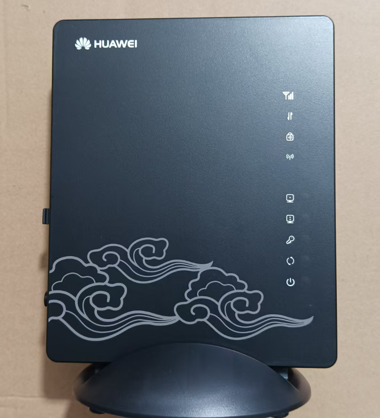 华为三网4G 无线路由器