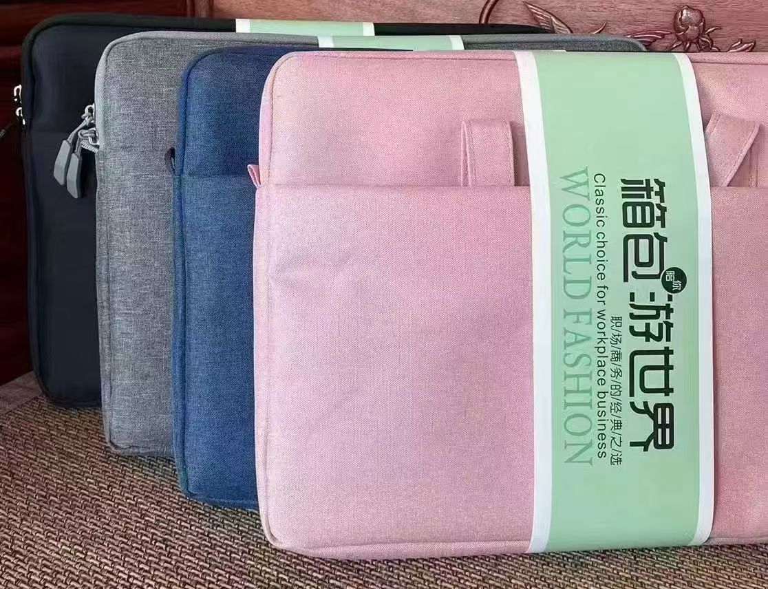 电脑包709/14寸15寸4个颜色
