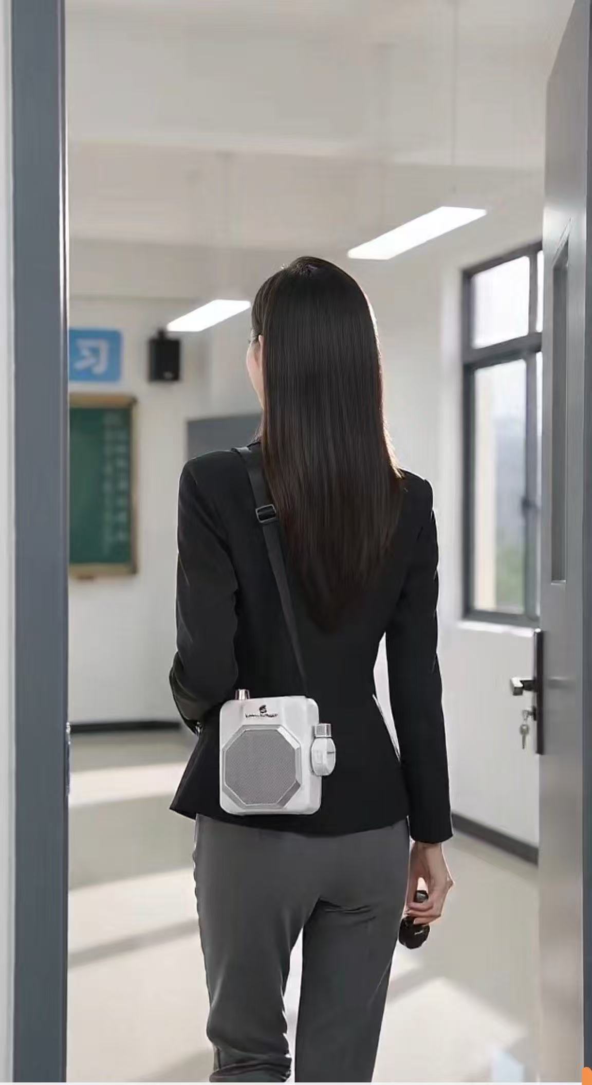 新好 小蜜蜂K57领夹版 无线 30W 大功率  扩音器